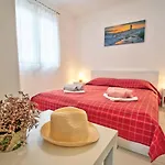 Apartamento Seashell Vinjerac